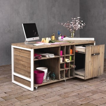 Wooden Shop Counter With Wheels