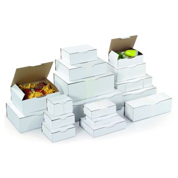 Small White Cardboard Postal Boxes - 220 x 150 x 110mm